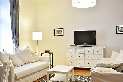 Krakowforrent - Florianska Classic Apartment 3*, Krakow